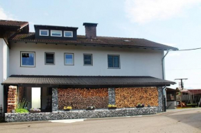 Ferienwohnung Nr 1, neben einem Bauernhof, Roßhaupten, Allgäu